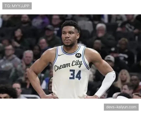 ESPN战术前瞻:雷霆青年军将如何应对雄鹿的盯人-区域随机切换 ESPN战术前瞻:雷霆青年军将如何应对雄鹿的盯人-区域随机切换